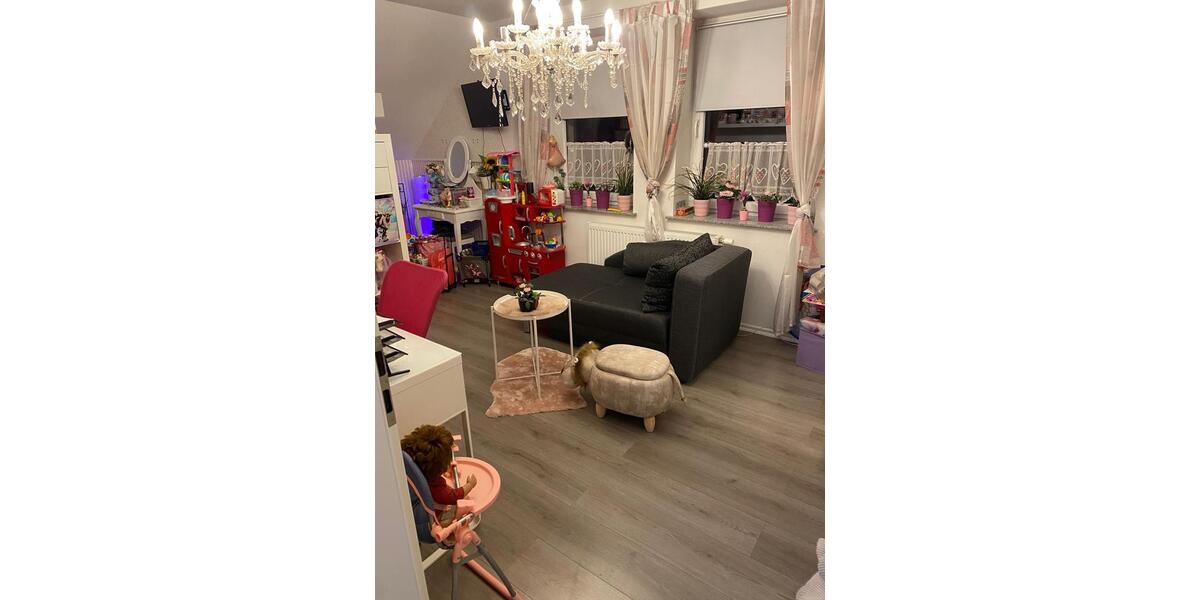 Dachgeschoßwohnung Hagen Hagen-Nord - 3 Zimmer, 80 m&sup2;, 950&euro; | Angebot:25057383