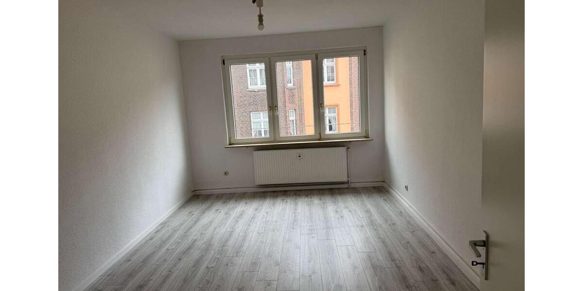 Etagenwohnung Gelsenkirchen - 3 Zimmer, 75 m&sup2;, 450&euro; | Angebot:23616505