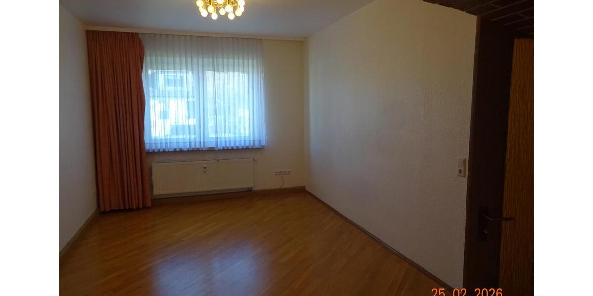 Etagenwohnung Essen Stadtbezirk III - 3 Zimmer, 70 m&sup2;, 785&euro; | Angebot:25806801