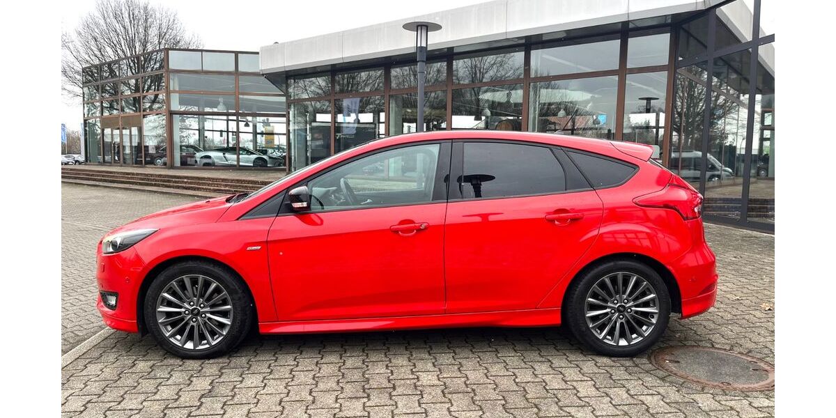 Ford Focus 111.209 km 10.500 &euro; Marl 45768