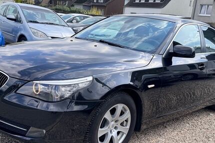 BMW 523 213.000 km 5.999 &euro; Essen 45355