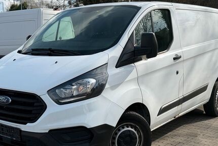 Ford Transit Custom 184.214 km 10.890 &euro; Essen 45139