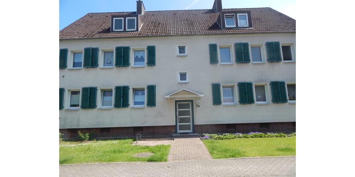Dachgeschoßwohnung Schwerte - 2 Zimmer, 63 m&sup2;, 439&euro; | Angebot:23032835