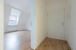 Dachgeschoßwohnung Essen Frillendorf - 2.5 Zimmer, 62 m&sup2;, 650&euro; | Angebot:26619381