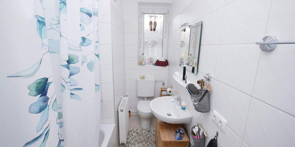 Etagenwohnung Gelsenkirchen Buer - 3 Zimmer, 83 m&sup2;, 565&euro; | Angebot:25747879