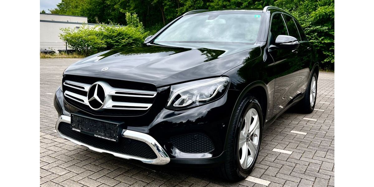 Mercedes-Benz GLC 220 123.500 km 25.600 &euro; Hattingen 45525