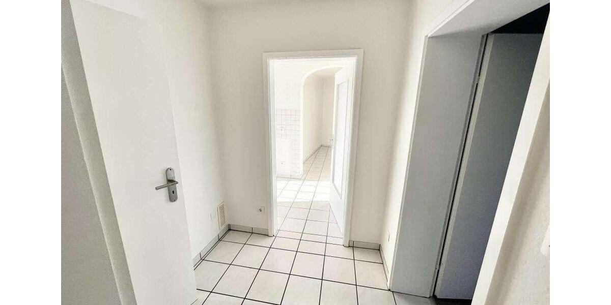 Etagenwohnung Gelsenkirchen Ückendorf - 3 Zimmer, 80 m&sup2;, 600&euro; | Angebot:26154890