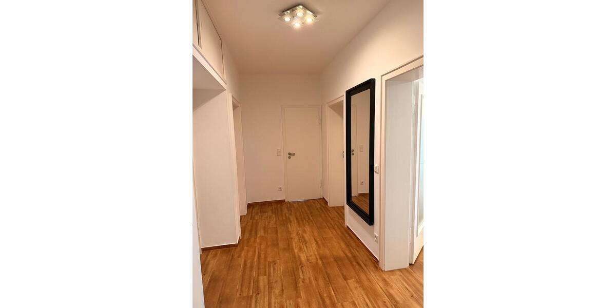 Etagenwohnung Essen Stadtbezirk IX - 3.5 Zimmer, 84 m&sup2;, 925&euro; | Angebot:25999737