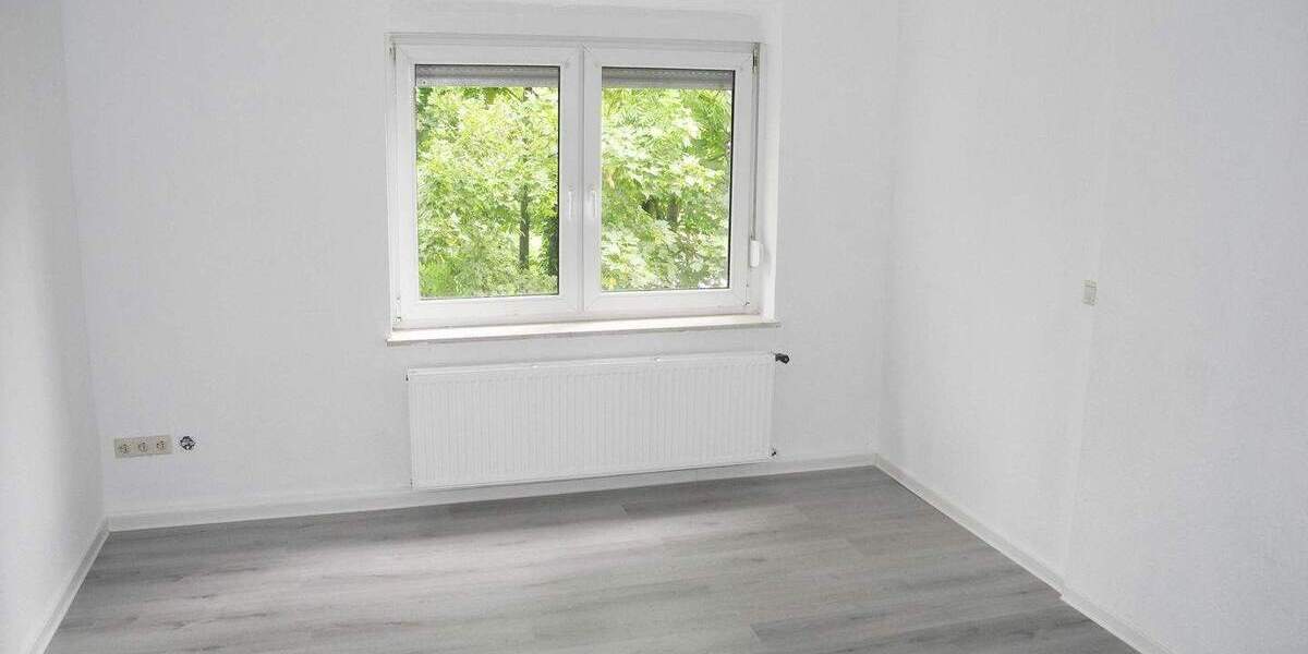 Etagenwohnung Herne Wanne - 2 Zimmer, 70 m&sup2;, 500&euro; | Angebot:25727605