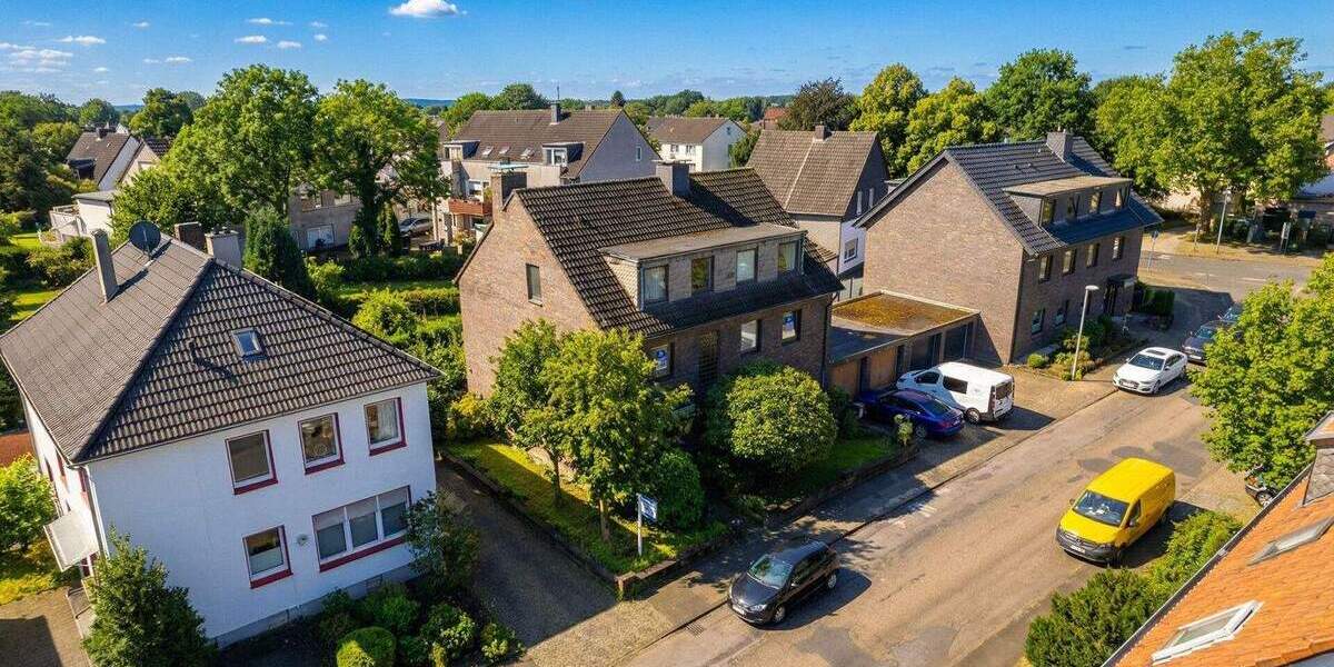 Einfamilienhaus Bottrop / Fuhlenbrock Fuhlenbrock - 1 Zimmer, 268 m&sup2;, 659.000&euro; | Angebot:25747055