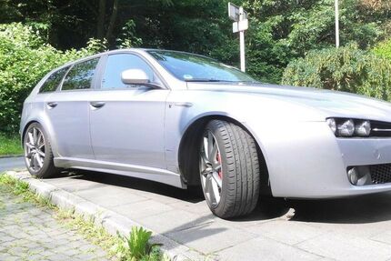 Alfa Romeo 159 225.000 km 7.700 &euro; Essen 45133