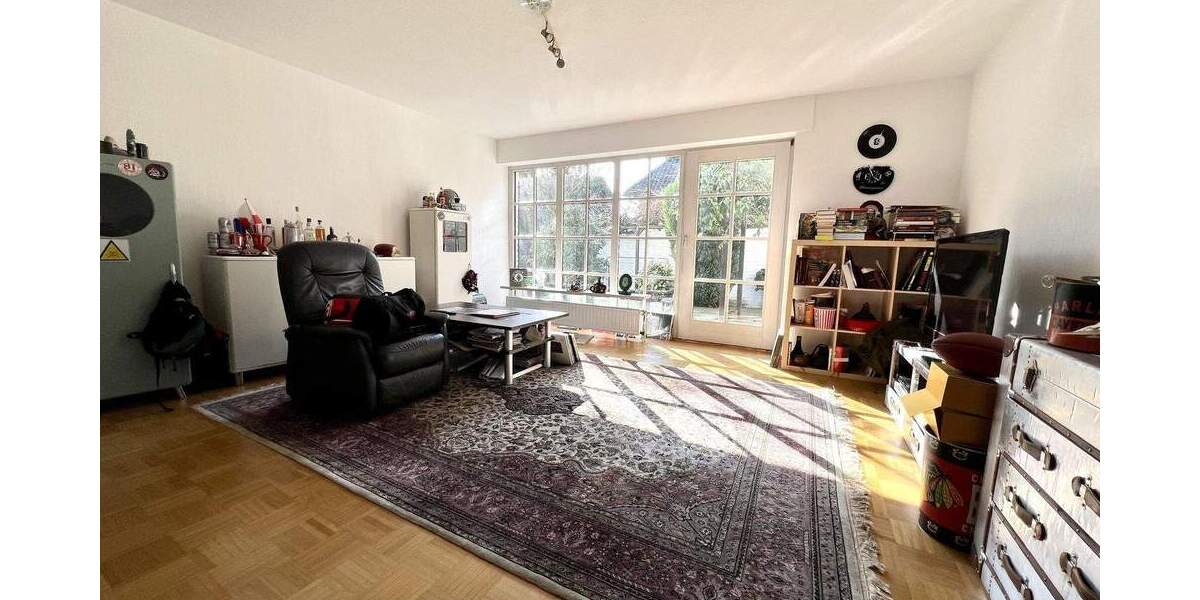 Einfamilienhaus Gladbeck Mitte - 9 Zimmer, 307 m&sup2;, 930.000&euro; | Angebot:25670854