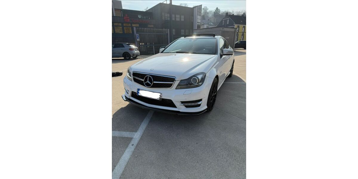 Mercedes-Benz C 180 125.000 km 12.950 &euro; Gevelsberg 58285