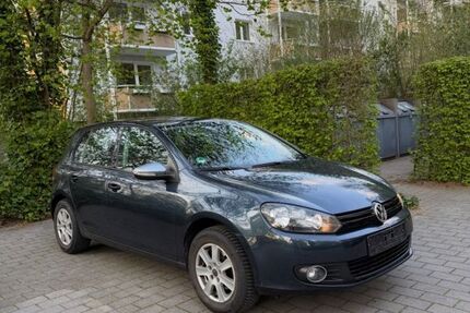 VW Golf 126.000 km 4.700 &euro; Dortmund 44143