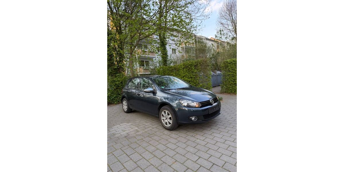 VW Golf 126.000 km 4.700 &euro; Dortmund 44143