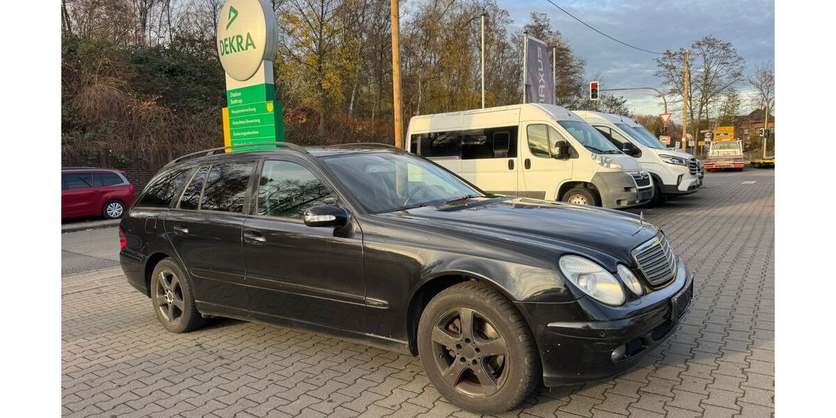 Mercedes-Benz E 220 260.000 km 1.850 &euro; Bottrop 46238