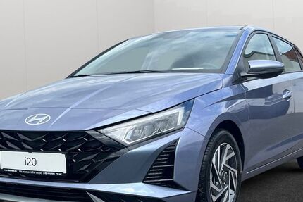 Hyundai i20 28.422 km 16.290 &euro; Castrop-Rauxel 44575