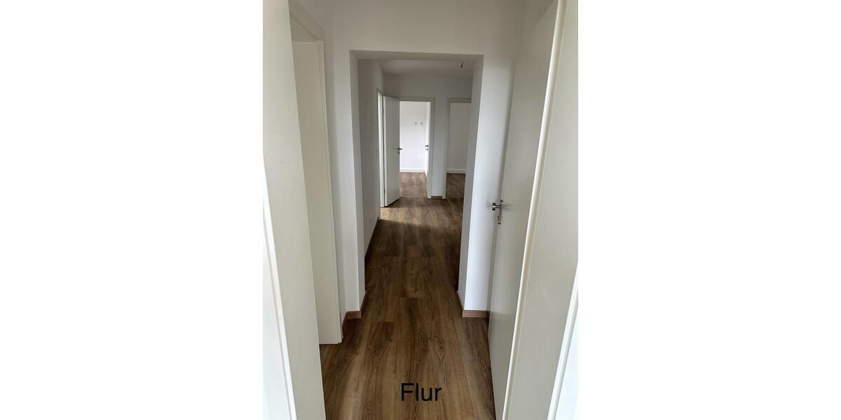 Dachgeschoßwohnung Gelsenkirchen Gelsenkirchen-Nord - 3 Zimmer, 61 m&sup2;, 730&euro; | Angebot:26276793