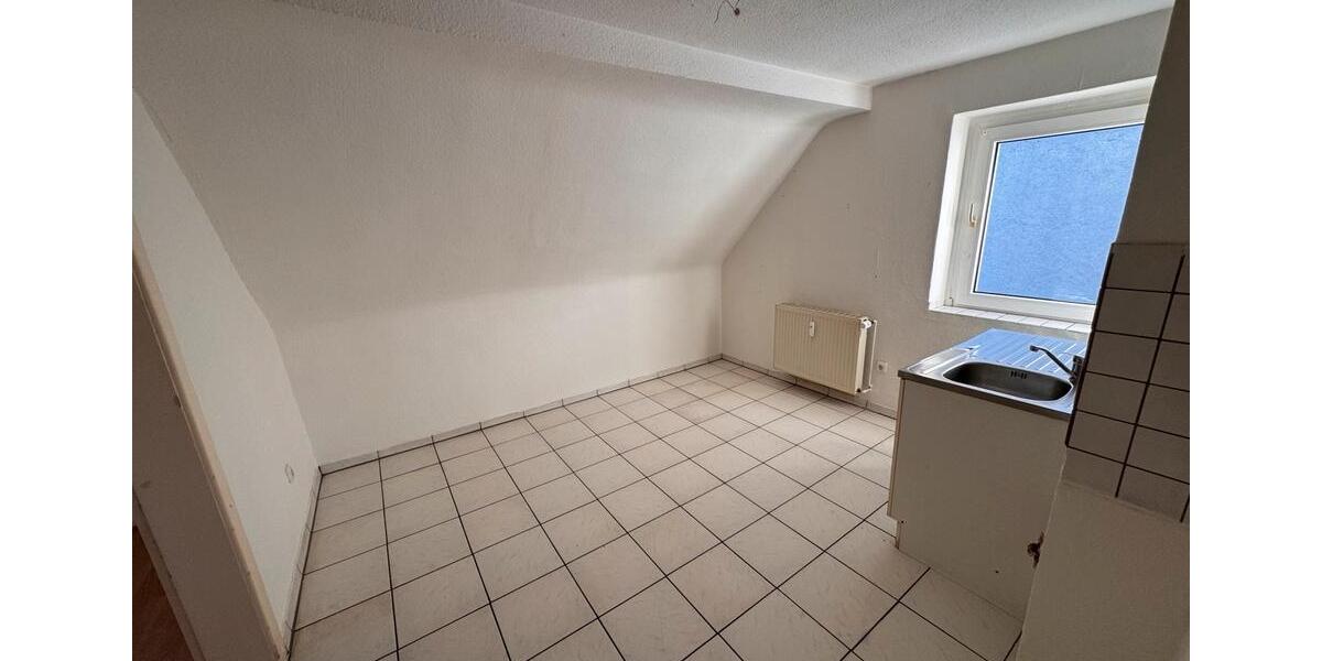 Dachgeschoßwohnung Gladbeck - 2 Zimmer, 44 m&sup2;, 461&euro; | Angebot:25960314