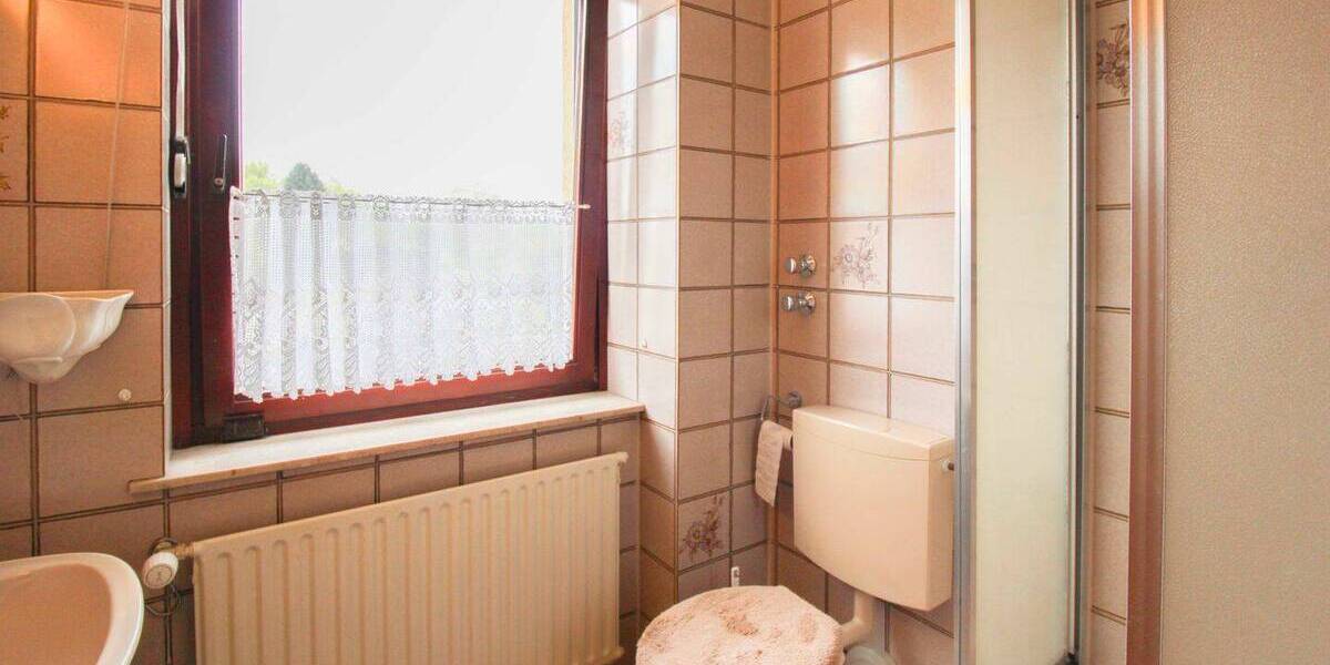 Reihenmittelhaus Essen Ostviertel - 4 Zimmer, 130 m&sup2;, 279.000&euro; | Angebot:26542889