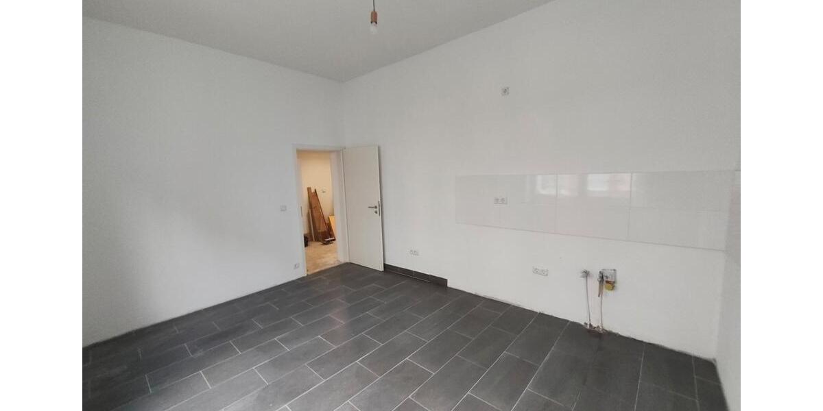 Erdgeschoßwohnung Essen Stadtbezirk VII - 5.5 Zimmer, 165 m&sup2;, 1.480&euro; | Angebot:26546105