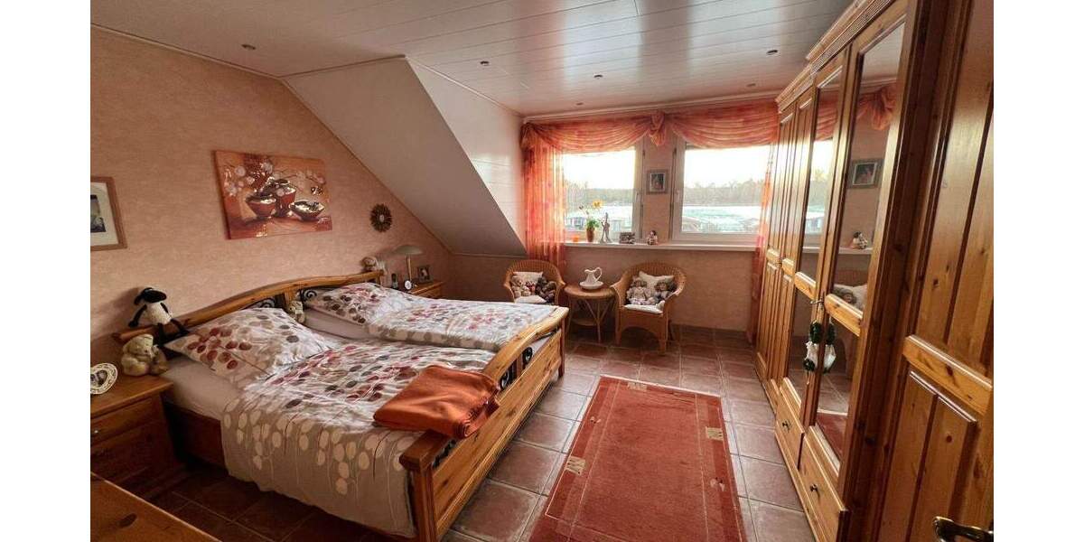 Reihenmittelhaus Dortmund Mengede - 4 Zimmer, 129 m&sup2;, 470.000&euro; | Angebot:25693087