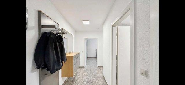 Dachgeschoßwohnung Holzwickede - 2.5 Zimmer, 75 m&sup2;, 750&euro; | Angebot:26669656