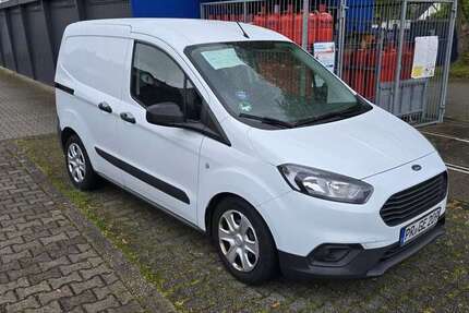 Ford Transit Courier 85.656 km 8.800 &euro; Bochum, Stadt 44892