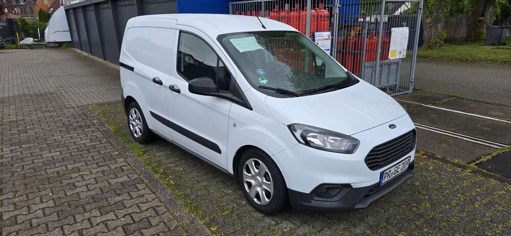 Ford Transit Courier 85.656 km 8.800 &euro; Bochum, Stadt 44892