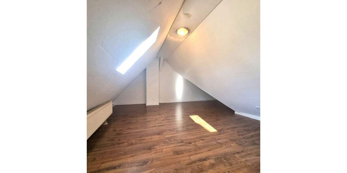 Reihenendhaus Gelsenkirchen Hassel - 3 Zimmer, 77 m&sup2;, 219.000&euro; | Angebot:25726800