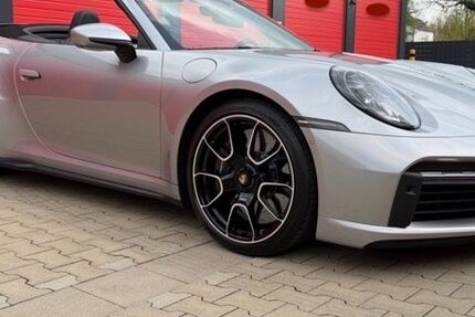 Porsche 992 9.850 km 229.500 &euro; Holzwickede 59439