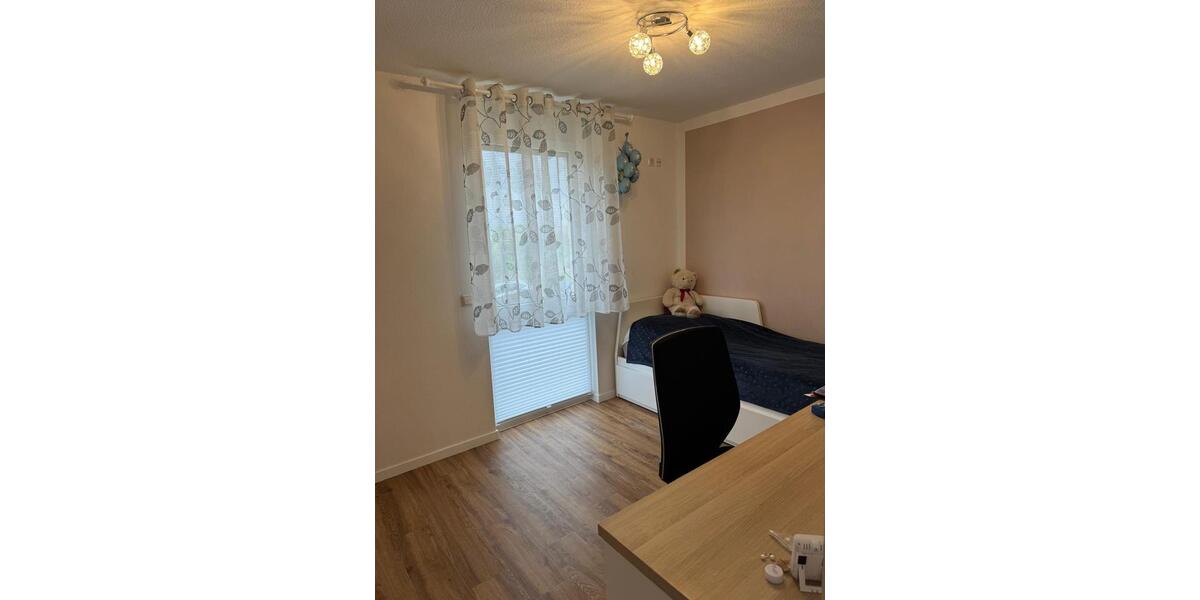 Hochparterre Witten Annen - 4 Zimmer, 96 m&sup2;, 310.000&euro; | Angebot:26241870