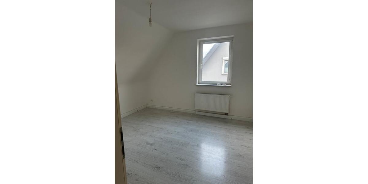 Dachgeschoßwohnung Marl Alt-Marl - 3 Zimmer, 63 m&sup2;, 650&euro; | Angebot:26496097