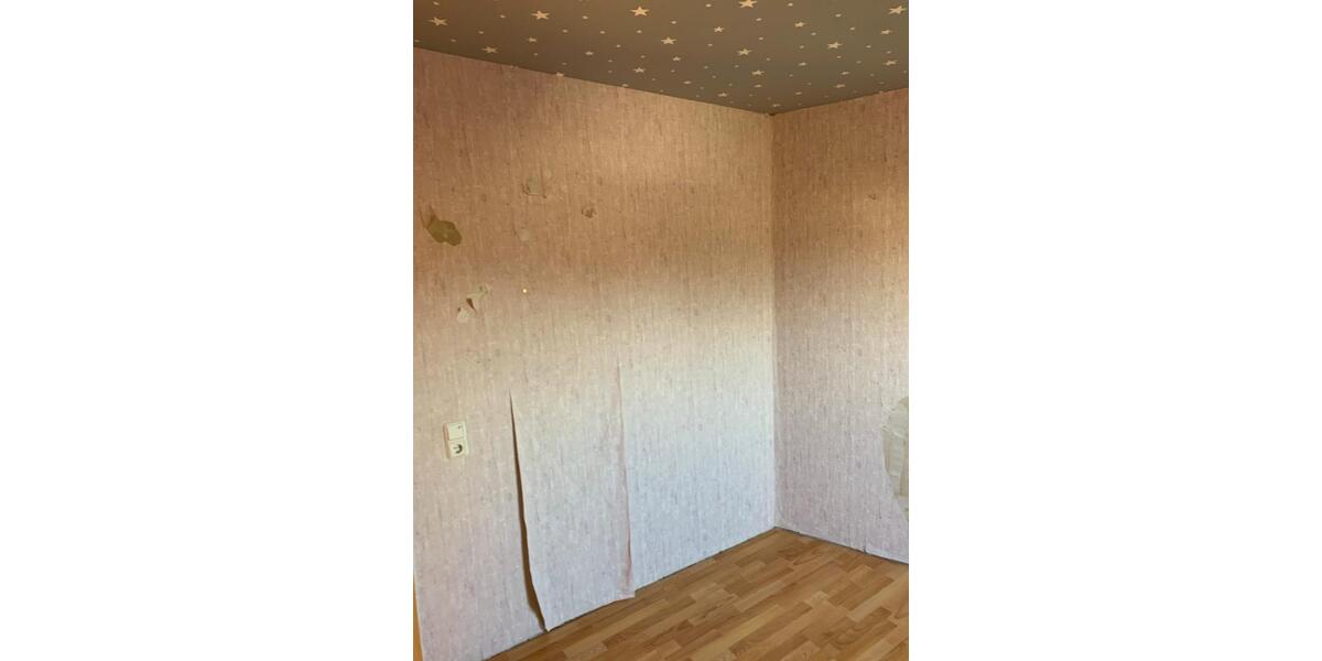 Dachgeschoßwohnung Marl - 5 Zimmer, 120 m&sup2;, 1.020&euro; | Angebot:26041004