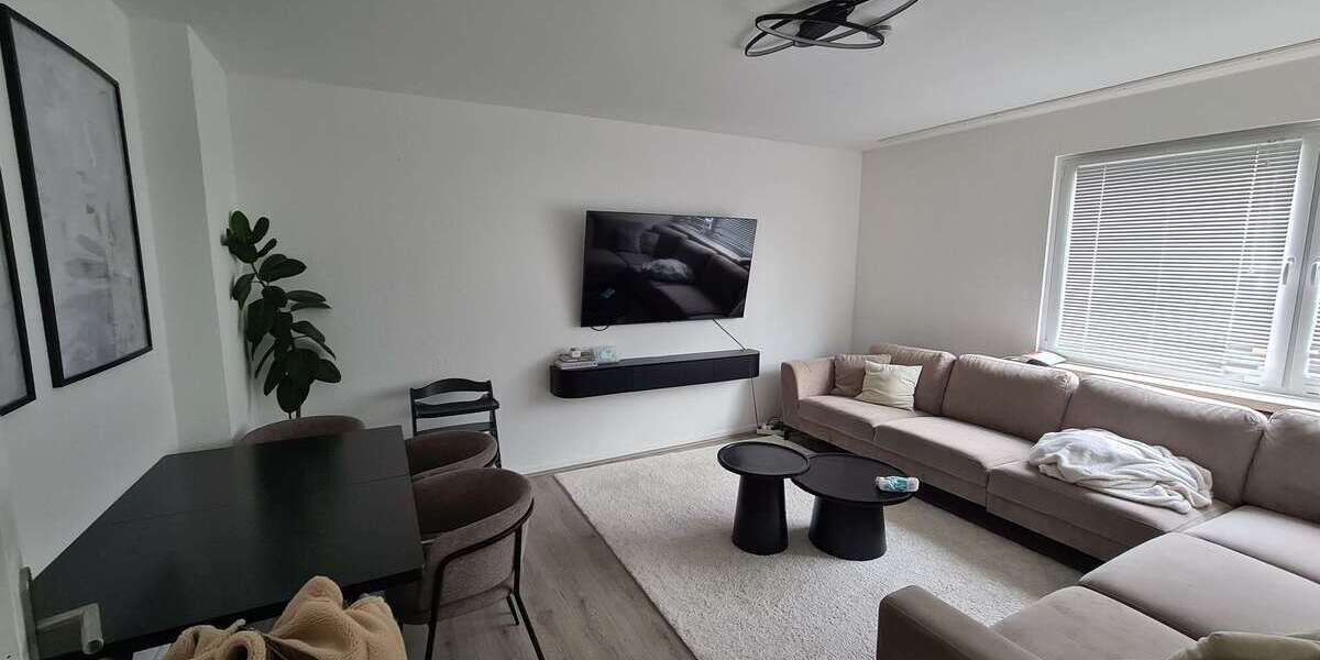 Etagenwohnung Essen Rüttenscheid - 3.5 Zimmer, 67 m&sup2;, 575&euro; | Angebot:26180047