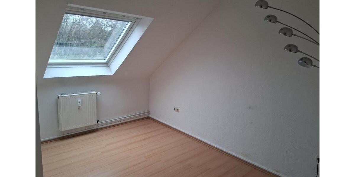 Dachgeschoßwohnung Bochum Bochum-Ost - 2 Zimmer, 53 m&sup2;, 400&euro; | Angebot:24381333
