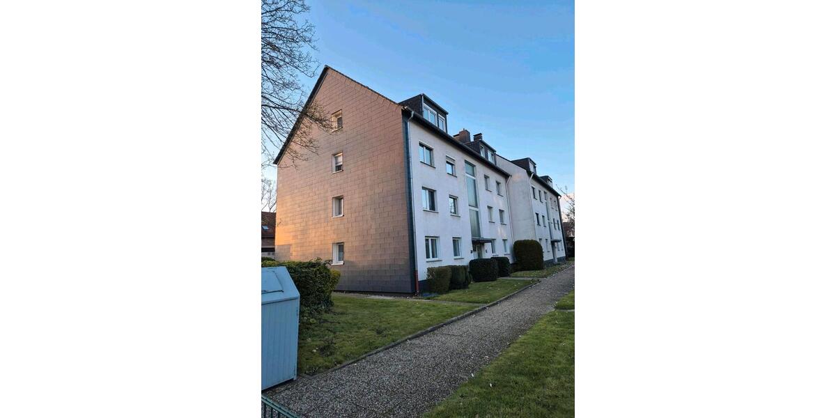Dachgeschoßwohnung Recklinghausen Grullbad - 3 Zimmer, 75 m&sup2;, 150.000&euro; | Angebot:26019425