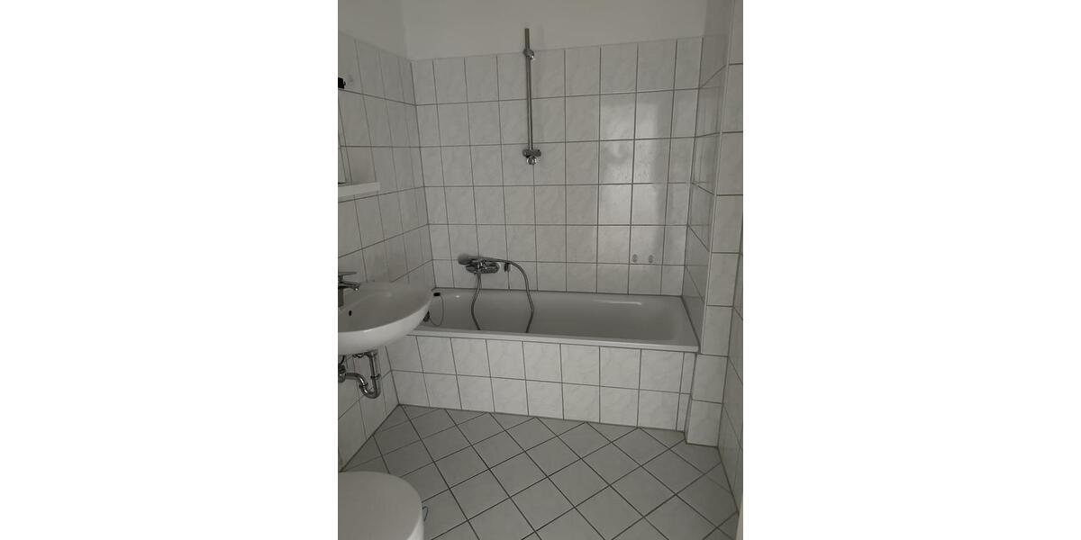 Etagenwohnung Dortmund Scharnhorst - 3 Zimmer, 70 m&sup2;, 679&euro; | Angebot:25545633