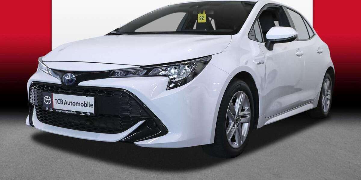 Toyota Corolla 27.000 km 21.889 &euro; Essen 45141