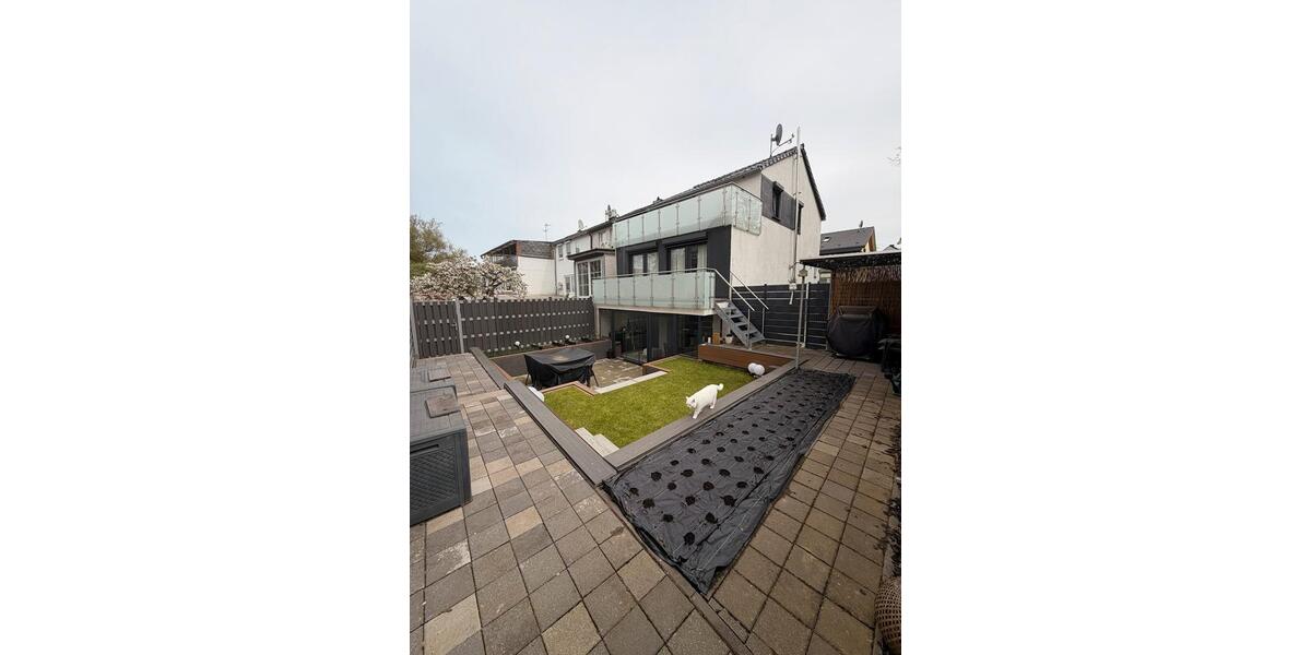 Reihenhaus Essen Stadtbezirk VI - 3 Zimmer, 100 m&sup2;, 380.000&euro; | Angebot:26149237