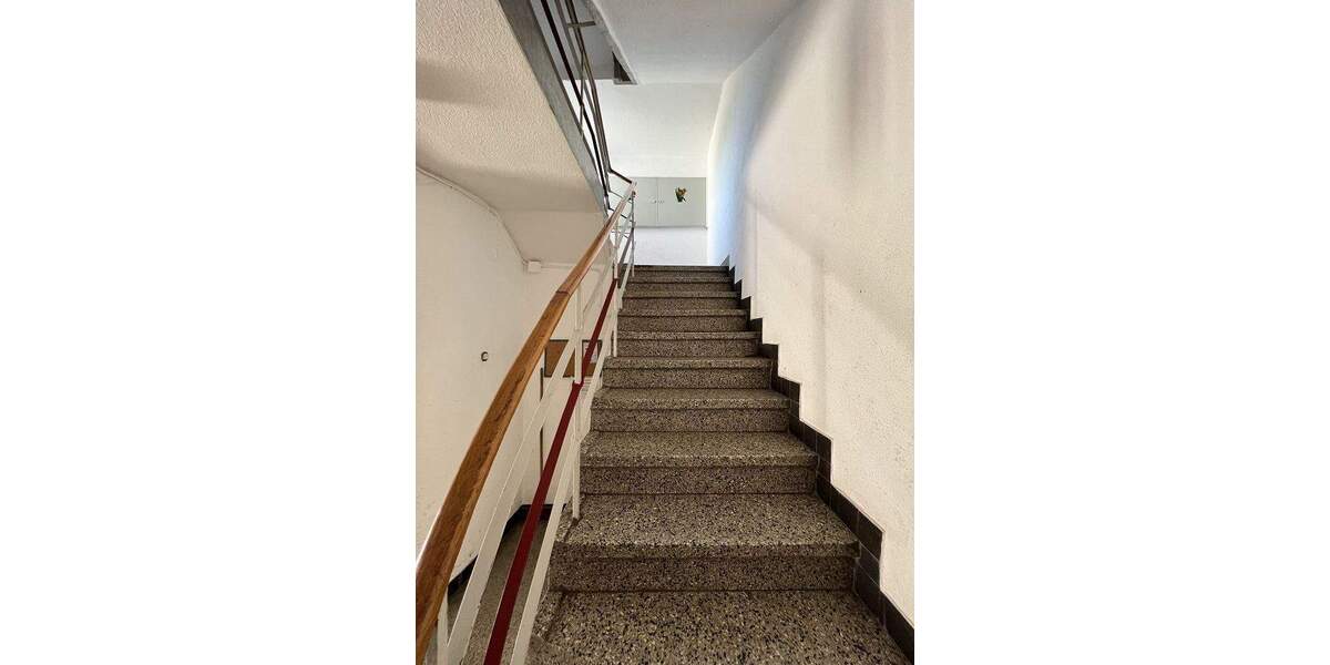 Etagenwohnung Gelsenkirchen Bulmke-Hüllen - 3 Zimmer, 66 m&sup2;, 82.000&euro; | Angebot:25777952