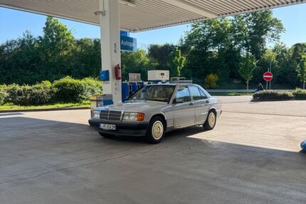 Mercedes-Benz 190 250.000 km 18.050 &euro; Essen 45149