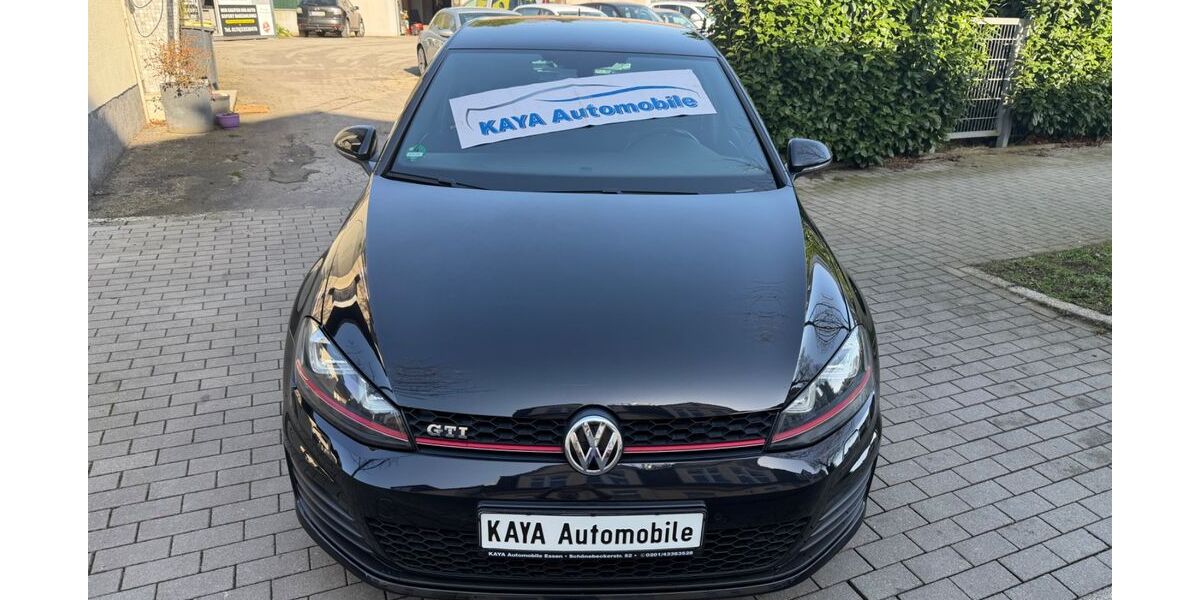 VW Golf 143.800 km 14.990 &euro; Essen 45359