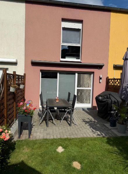 Reihenhaus Bochum Bochum-Ost - 3 Zimmer, 89 m&sup2;, 349.000&euro; | Angebot:26226572