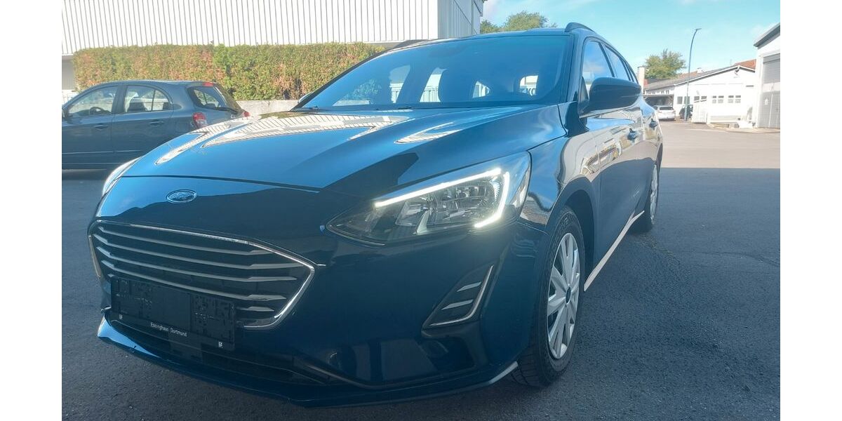Ford Focus 106.000 km 5.450 &euro; Holzwickede 59439