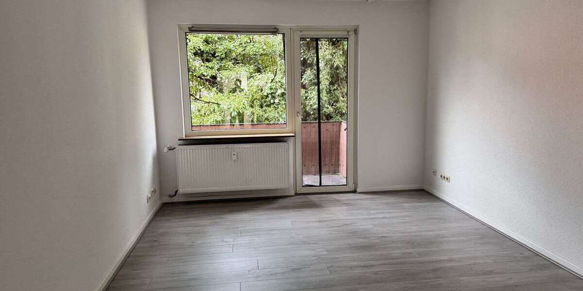 Etagenwohnung Essen Altendorf - 1 Zimmer, 33 m&sup2;, 260&euro; | Angebot:25637609