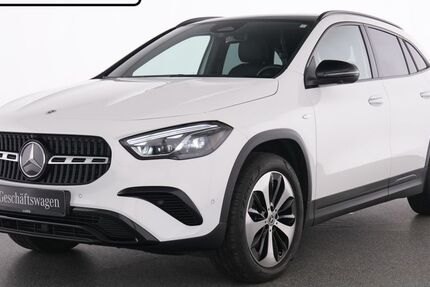 Mercedes-Benz GLA 250 7.388 km 46.410 &euro; Essen 45309