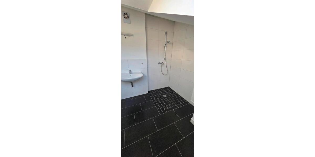 Dachgeschoßwohnung Kamen - 3 Zimmer, 69 m&sup2;, 741&euro; | Angebot:26374093
