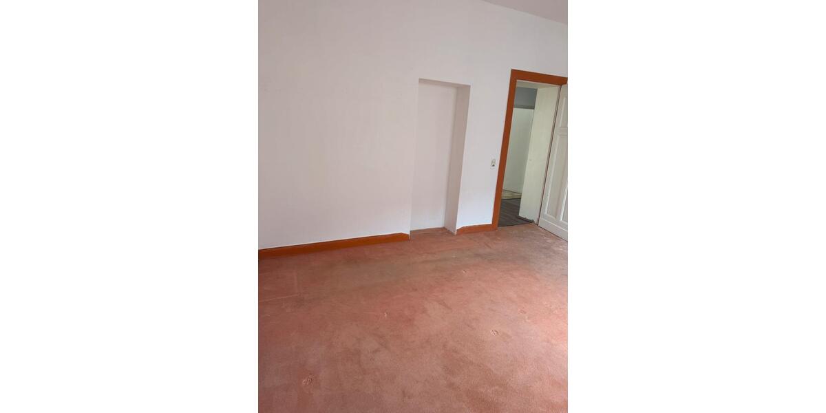Etagenwohnung Schwerte - 3 Zimmer, 65 m&sup2;, 600&euro; | Angebot:25393016