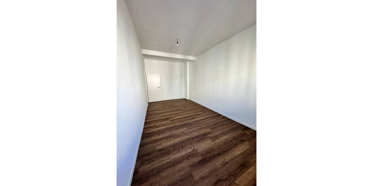 Etagenwohnung Recklinghausen Stadtmitte - 4 Zimmer, 133 m&sup2;, 1.300&euro; | Angebot:26027890